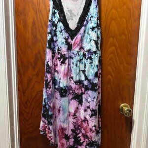 T101 - Torrid Super Soft Sleep Floral Black  pink purple lace night gown sz 1